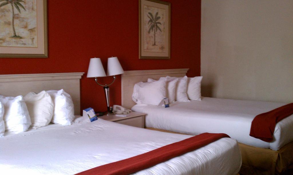 Red Roof Inn Ємассі Номер фото